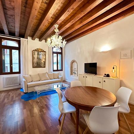 Tarvisium Luxury Apartment: Un'Oasi Di Eleganza Тревизо Экстерьер фото