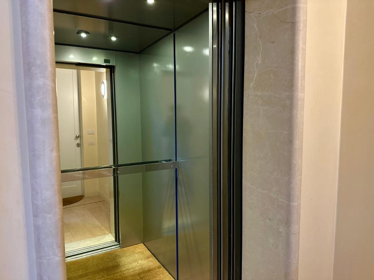 Tarvisium Luxury Apartment: Un'Oasi Di Eleganza Тревизо Экстерьер фото